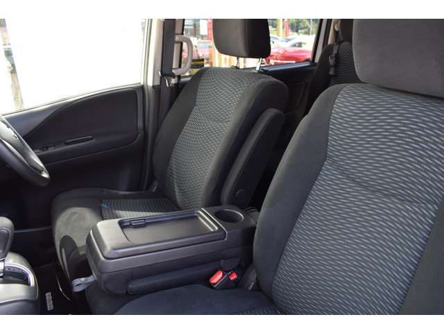 Nissan SERENA 2014-12 17856-11
