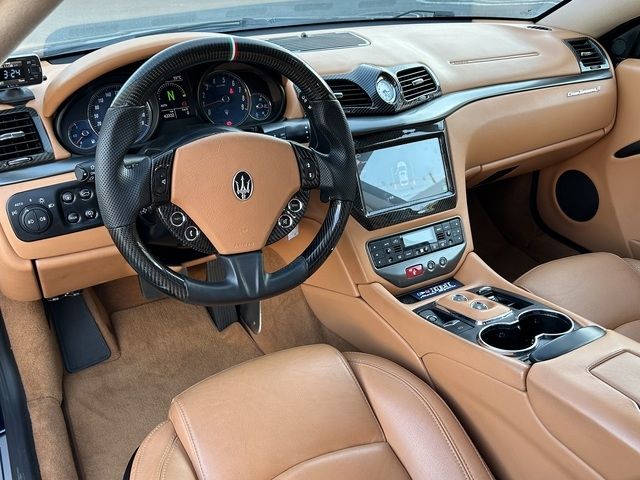 Maserati GRANTURISMO 2009-10 28591-7