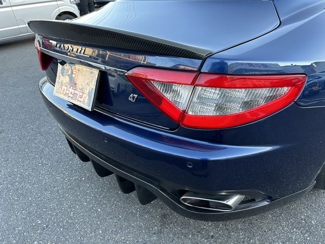 Maserati GRANTURISMO 2009-10 28591-27