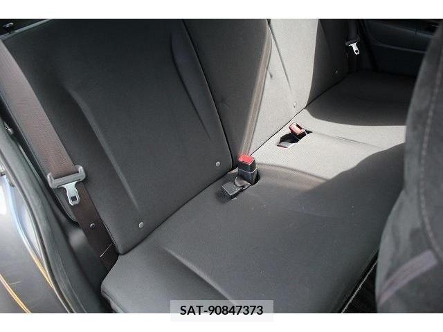 Toyota VITZ 2014-11 221648-13