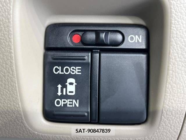 Honda N BOX 2016-03 242177-4