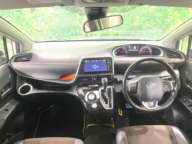 Toyota SIENTA 2019-10 194664-1