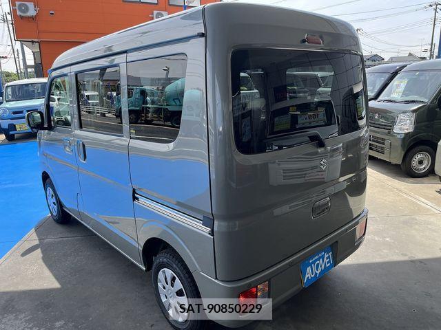 Suzuki EVERY 2024-04 268894-1