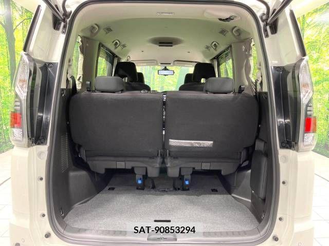 Nissan SERENA 2019-04 325006-10