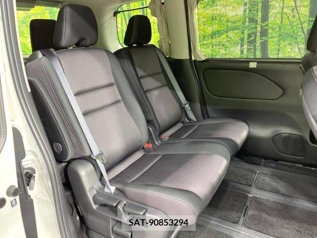 Nissan SERENA 2019-04 325006-9