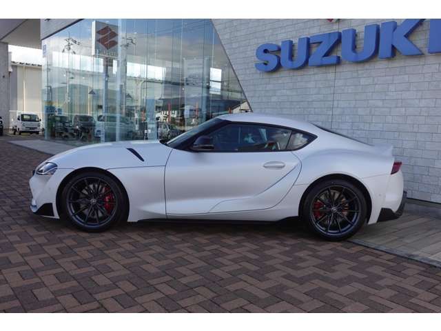 Toyota SUPRA 2022-12 506-1
