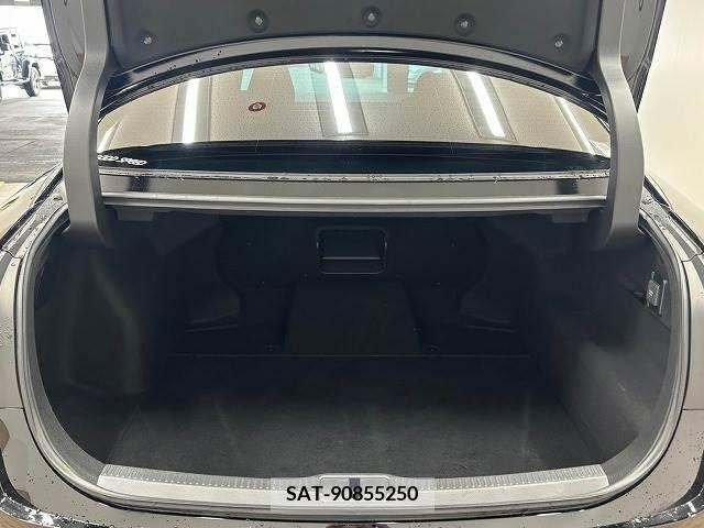 Toyota CROWN 2023-02 380575-12