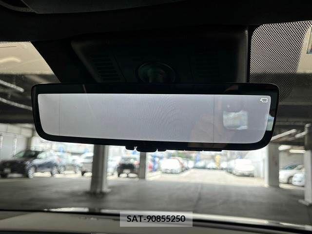 Toyota CROWN 2023-02 380575-11