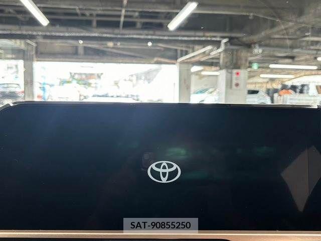 Toyota CROWN 2023-02 380575-2