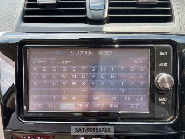 Toyota PREMIO 2018-01 386901-7