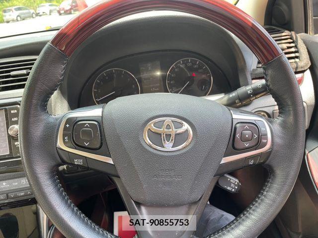 Toyota PREMIO 2018-01 386901-6