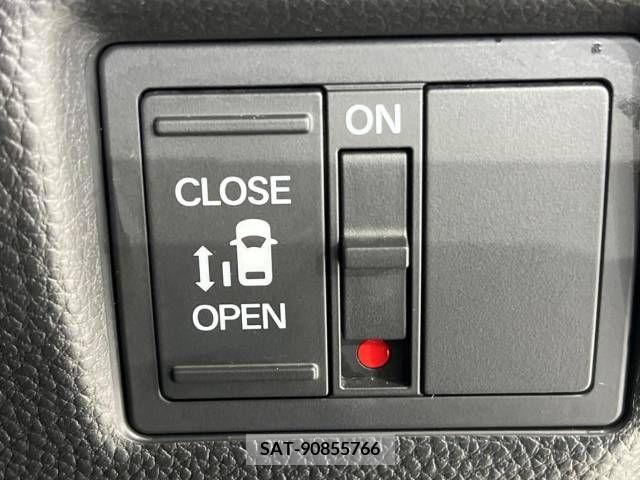 Honda N BOX CUSTOM 2019-09 220047-4