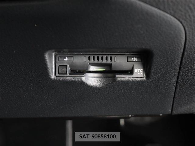 Toyota C-HR 2018-10 264088-4