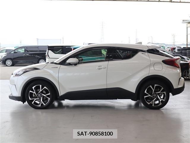 Toyota C-HR 2018-10 264088-23