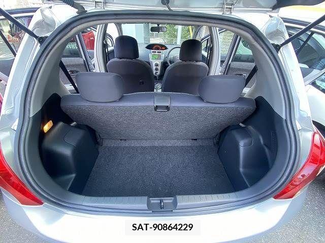 Toyota VITZ 2008-11 370175-25