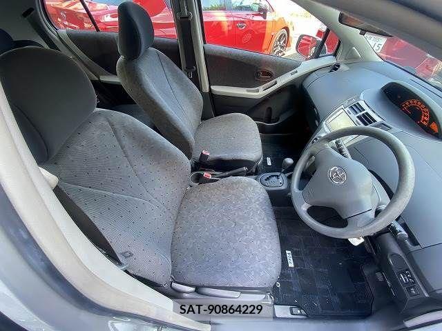 Toyota VITZ 2008-11 370175-18