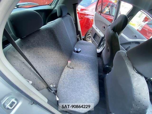 Toyota VITZ 2008-11 370175-23