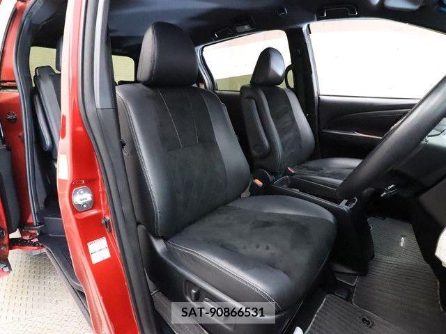 Toyota ESTIMA 2016-08 330543-3