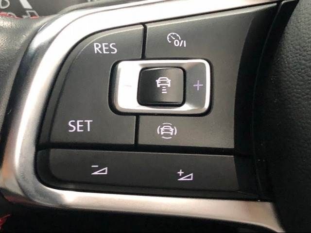 VolksWagen T-ROC 2020-09 28176-6