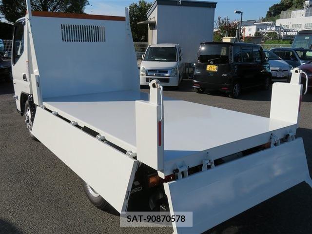 Mitsubishi CANTER 2024-02 263923-19