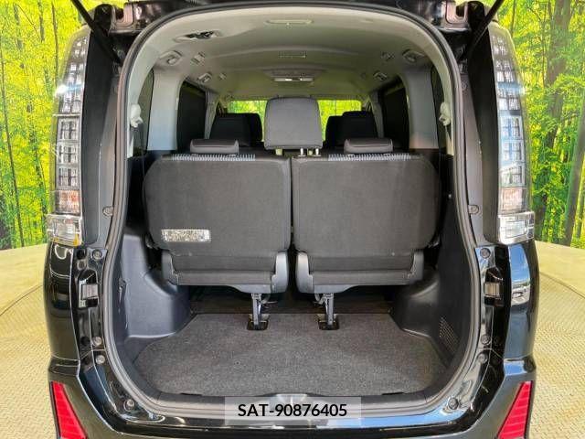 Toyota VOXY 2014-02 370311-11