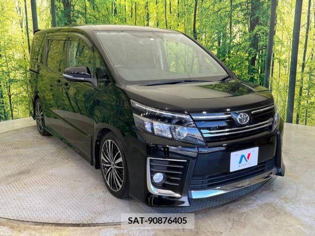 Toyota VOXY 2014-02 370311-17