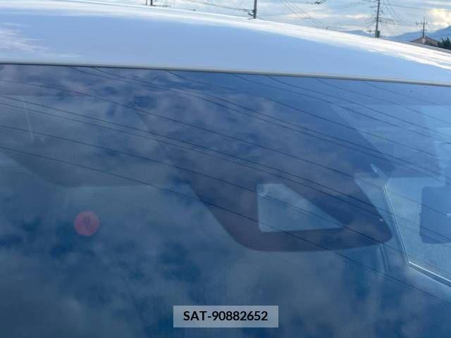 Toyota PRIUS 2015-12 393321-4