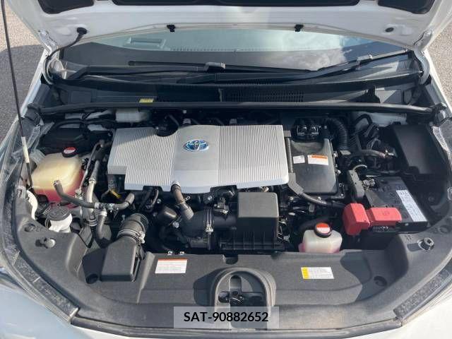 Toyota PRIUS 2015-12 393321-18