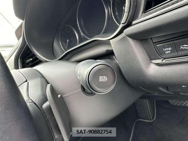 Mazda CX-30 2022-03 295559-16