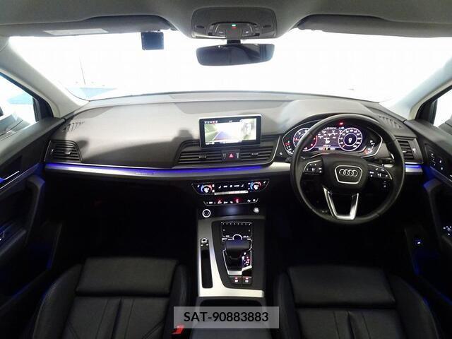 Audi Q5 2019-02 261301-7