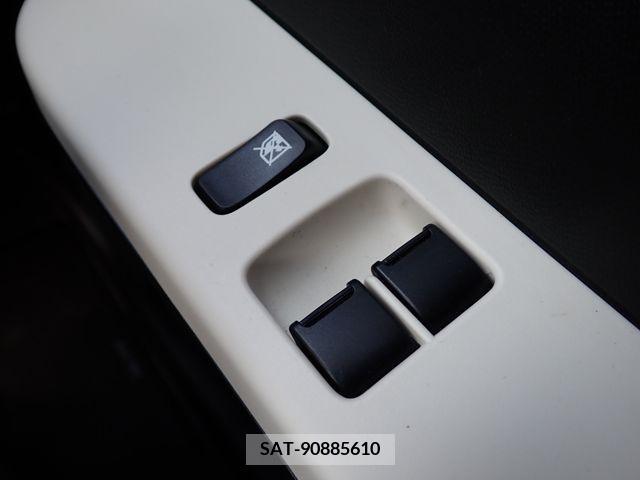 Suzuki ALTO 2017-01 217396-8
