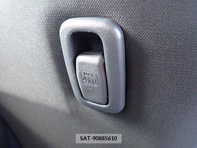 Suzuki ALTO 2017-01 217396-11