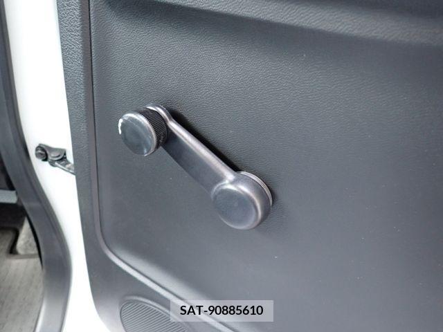 Suzuki ALTO 2017-01 217396-22