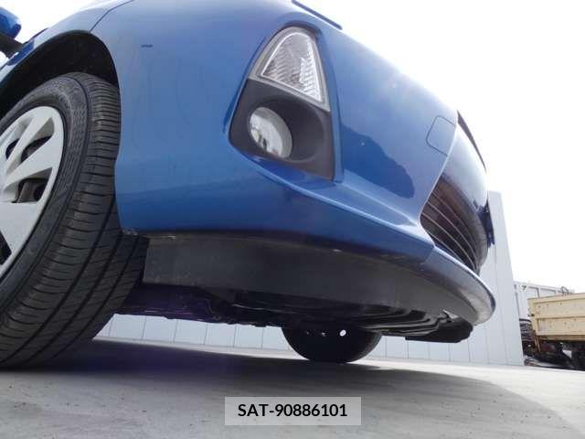 Toyota AQUA 2012-10 313959-19