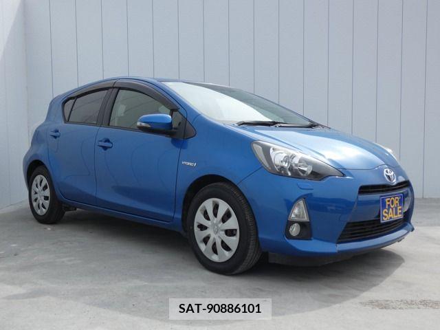 Toyota AQUA 2012-10 313959-0