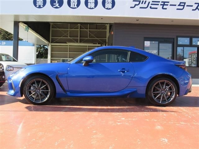 Subaru BRZ 2023-02 818-25