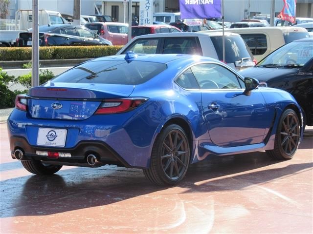 Subaru BRZ 2023-02 818-2