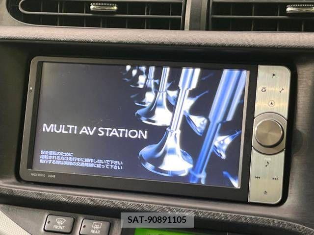 Toyota AQUA 2012-03 350442-2