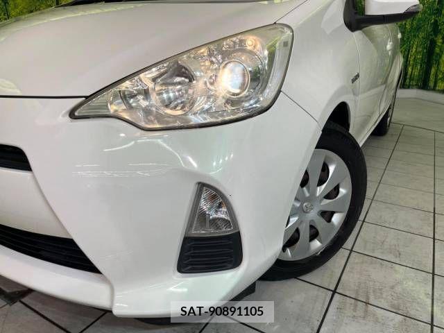 Toyota AQUA 2012-03 350442-12