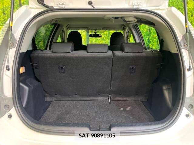 Toyota AQUA 2012-03 350442-10