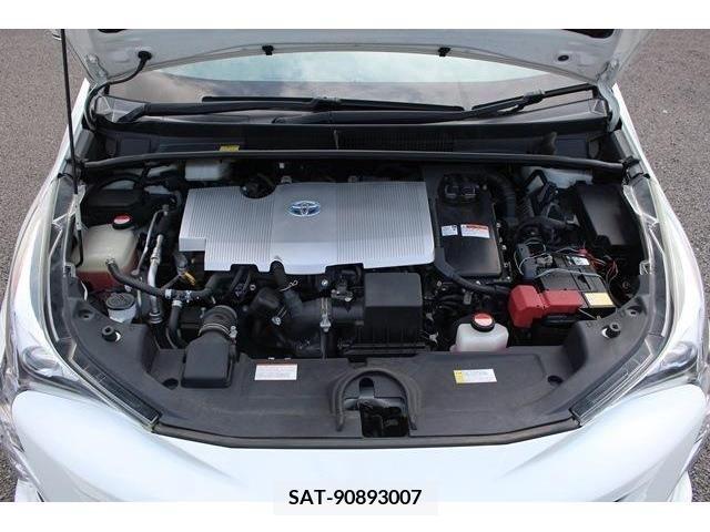 Toyota PRIUS 2016-03 366628-18