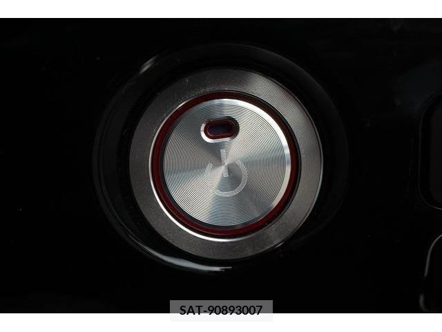 Toyota PRIUS 2016-03 366628-4