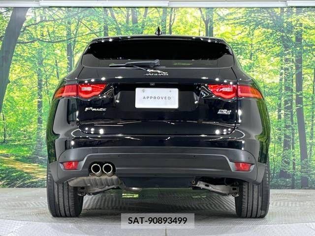 Jaguar F-PACE 2017-12 340349-19