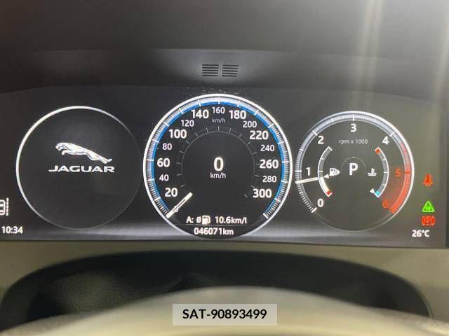 Jaguar F-PACE 2017-12 340349-5