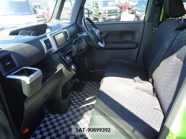 Toyota Pixis Mega 2017-12 281433-8