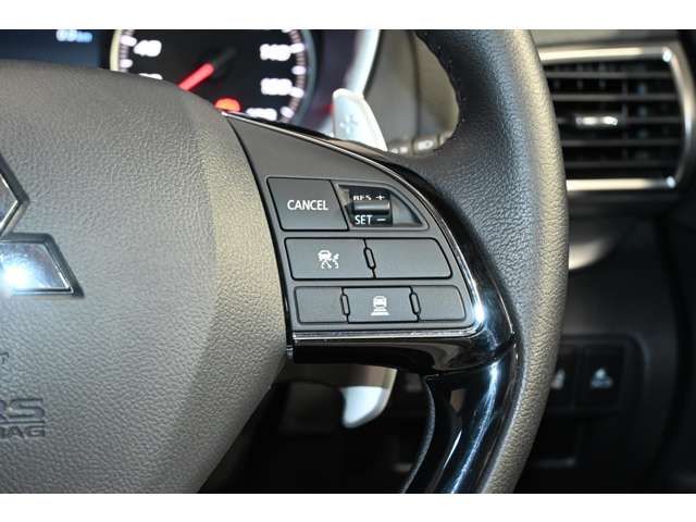 Mitsubishi ECLIPSE CROSS 2020-02 9462-13