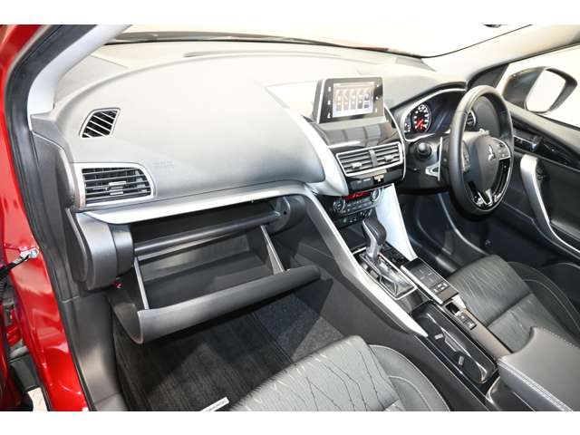 Mitsubishi ECLIPSE CROSS 2020-02 9462-8