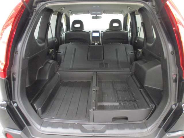 Nissan X-TRAIL 2012-01 5969-19