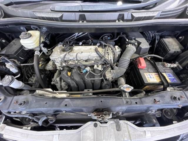 Toyota VOXY 2012-01 12736-18