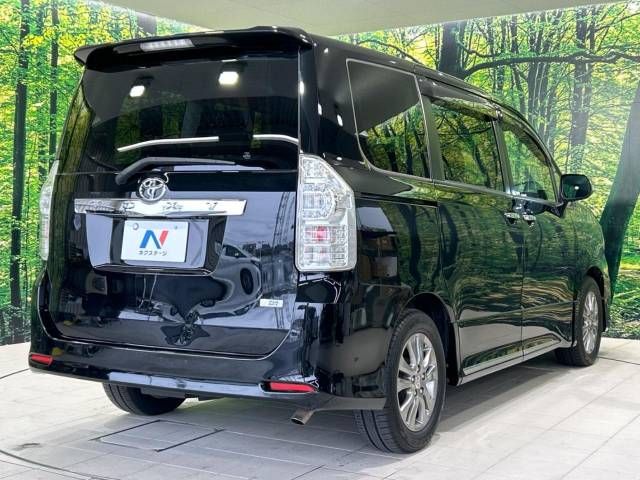 Toyota VOXY 2012-01 12736-17